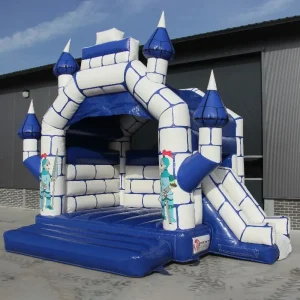 Springkussen huren kasteel